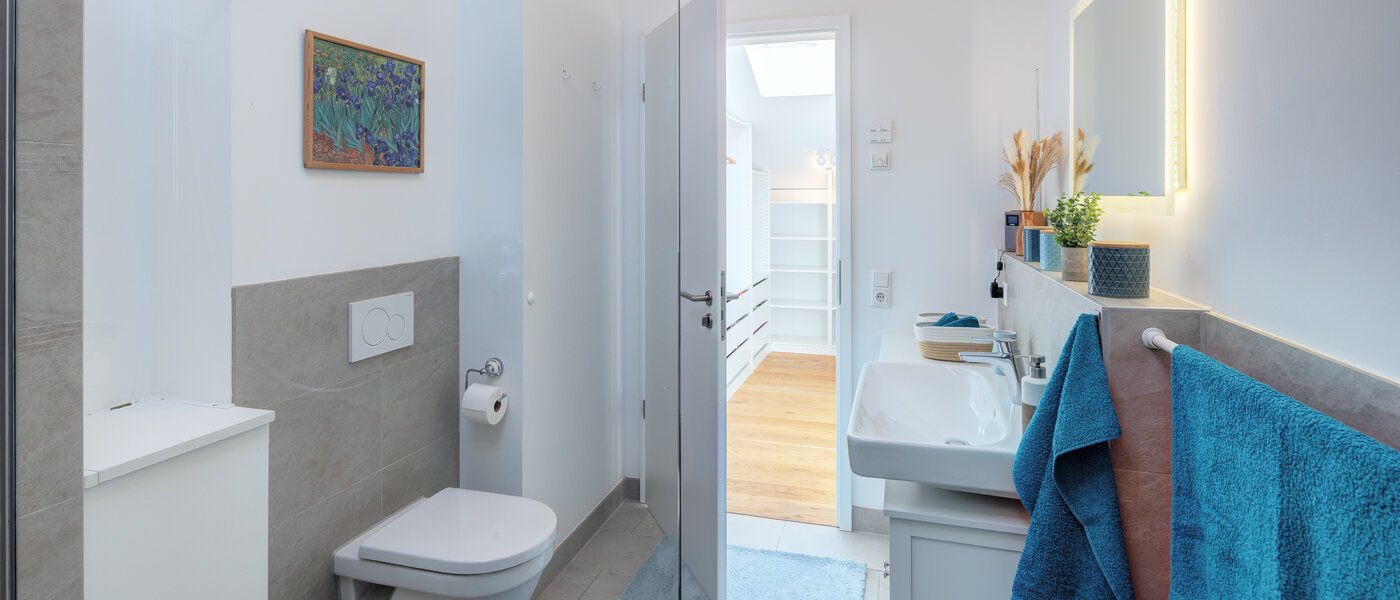 semi-detached house Icking 04 1. bathroom 14465