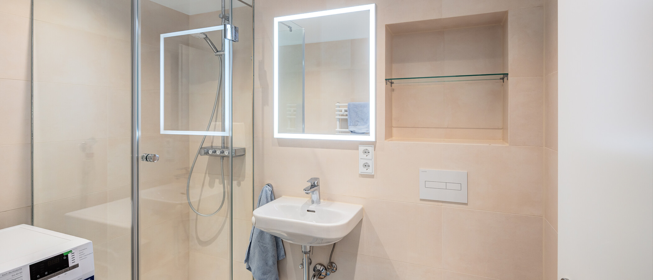 apartment München Pasing 01 bathroom 14466