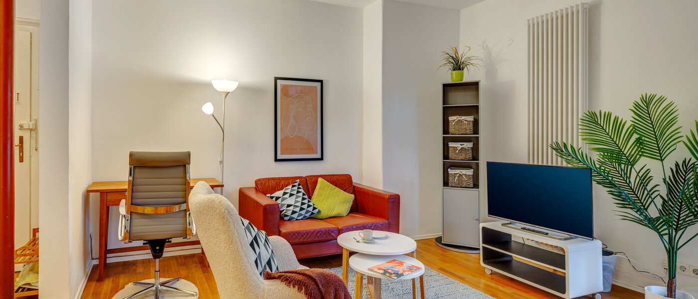 apartment München Obergiesing 01 living area 1447