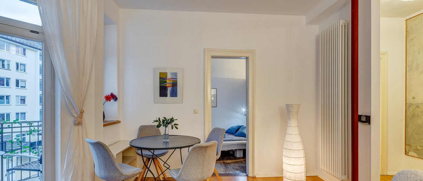 apartment München Obergiesing 03 living area 1447