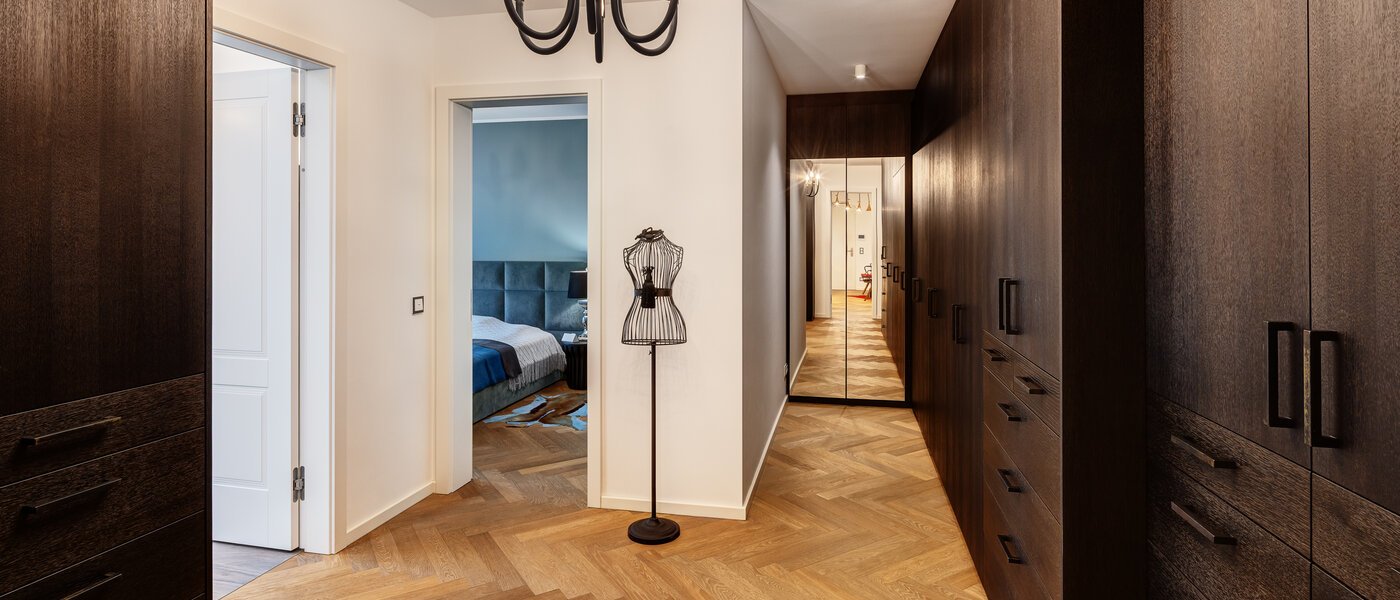 apartment München Solln 01 dressing room 14479