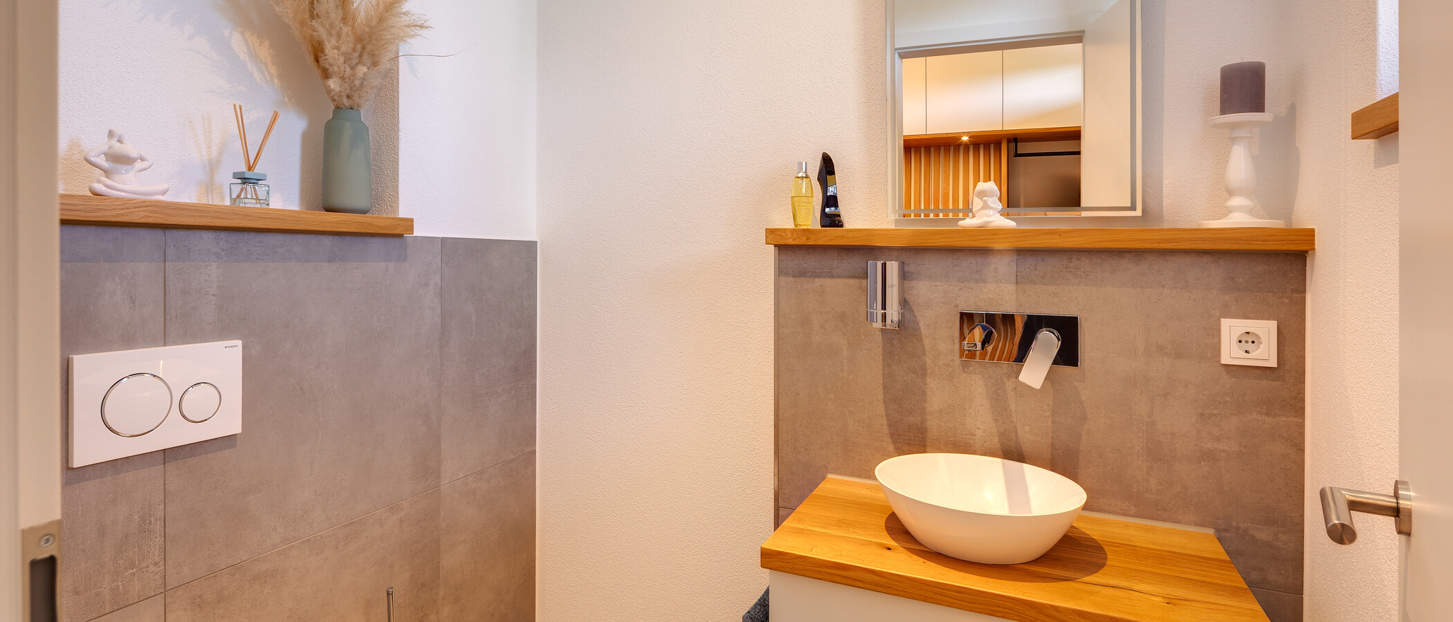 detached house Weßling 01 guest toilet 14484
