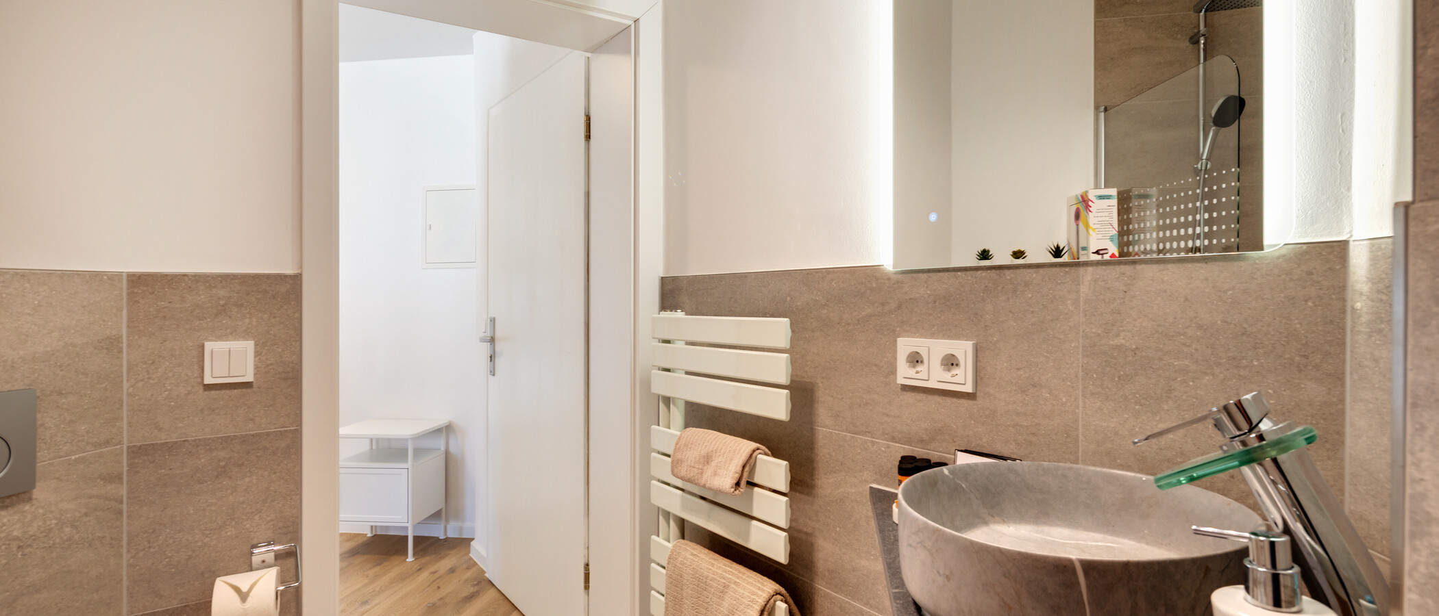 apartment München Fürstenried 02 bathroom 14486