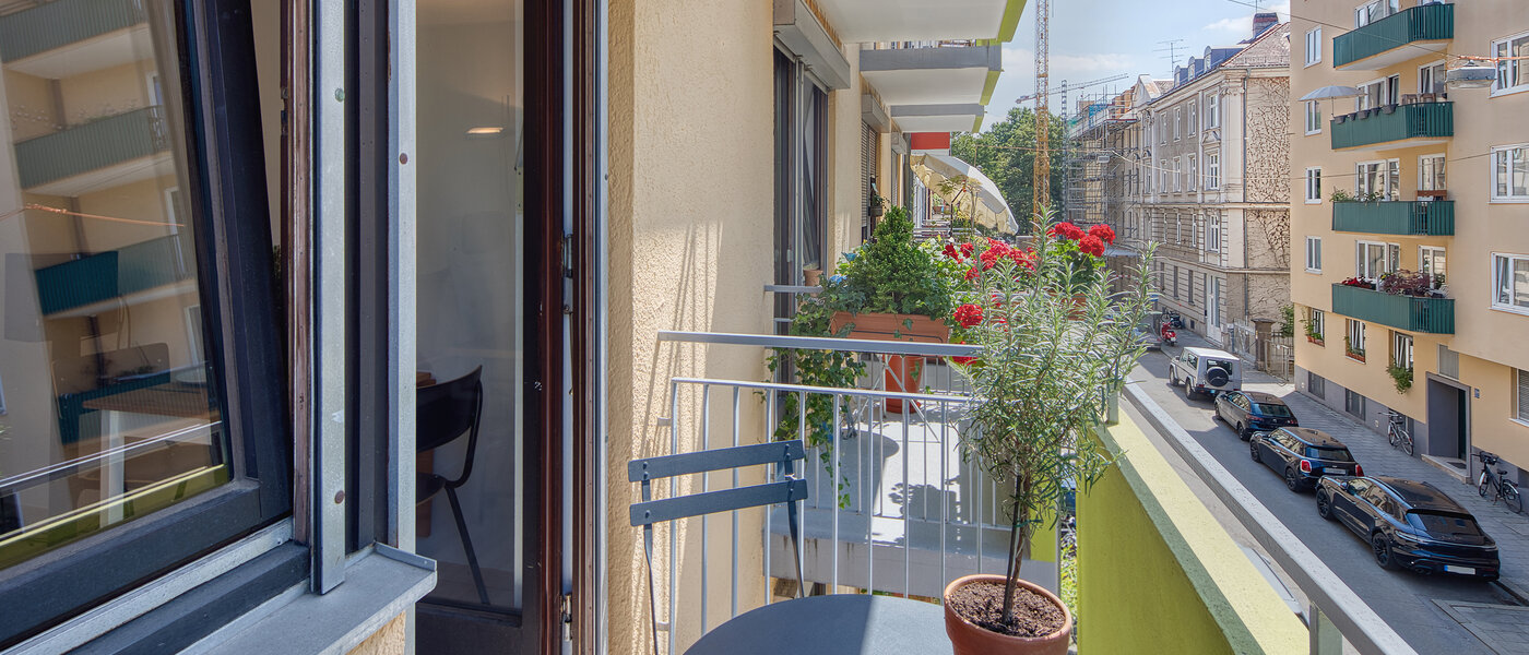 apartment München Lehel 02 balcony 14488