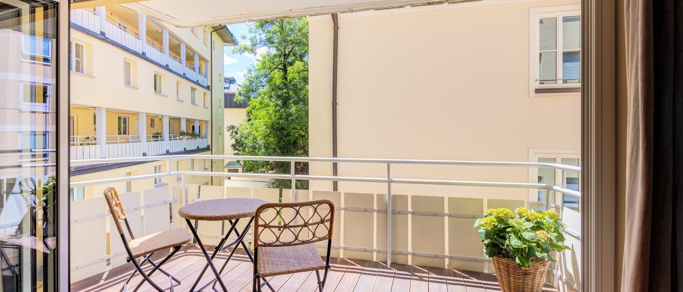 apartment München Maxvorstadt - Universitätsviertel 01 balcony 14491