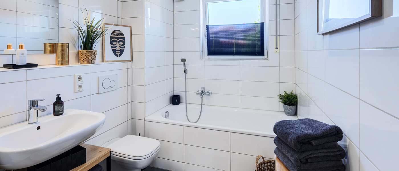 apartment Ismaning 01 bathroom 14497