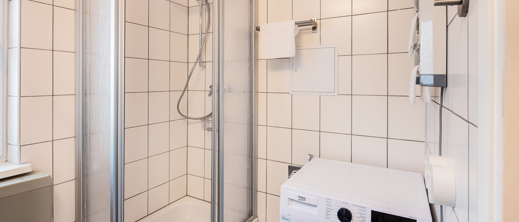apartment München Maxvorstadt 02 bathroom 14500