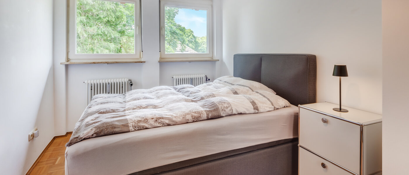 attic apartment München Harlaching 02 bedroom 14501