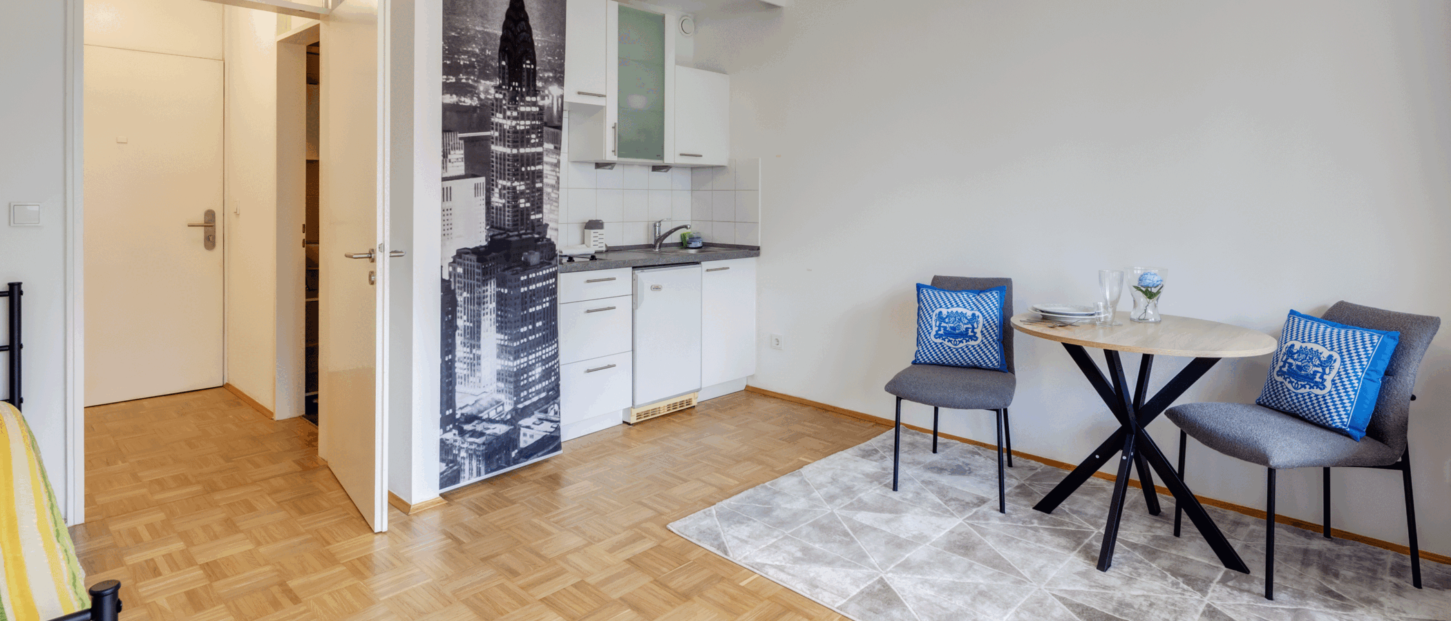 apartment München Maxvorstadt 03 living area 14504