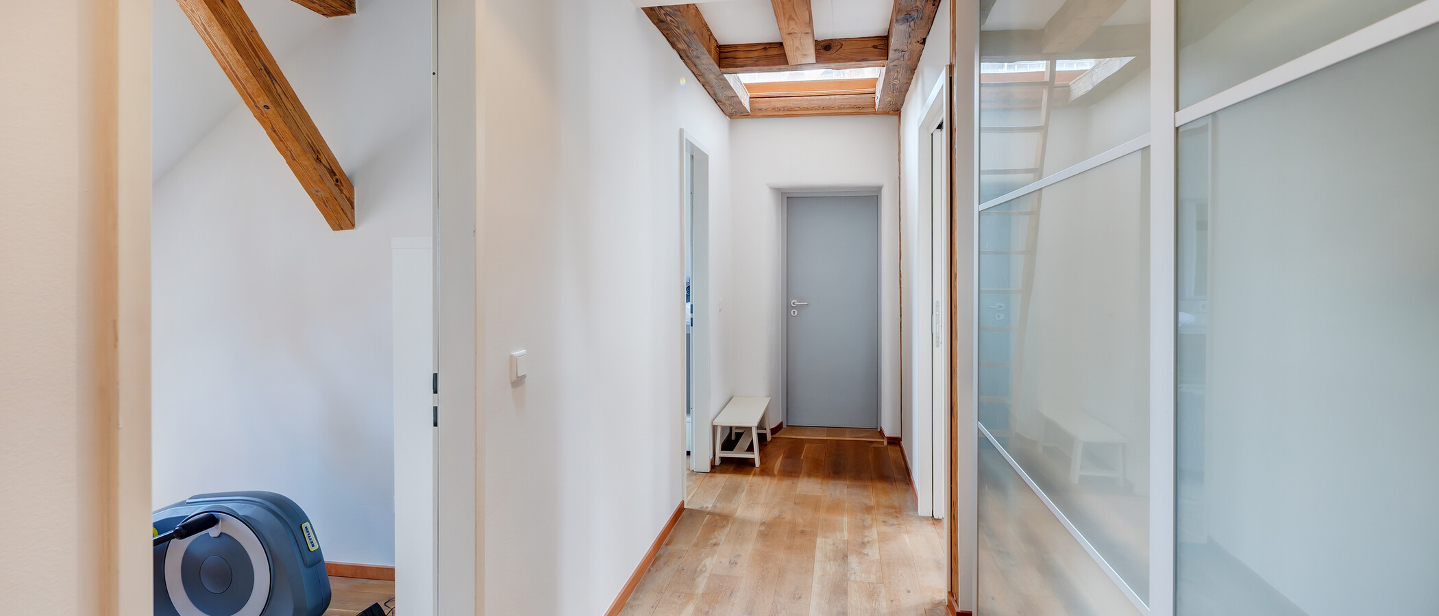 attic apartment München Dreimühlenviertel 03 hall 14505