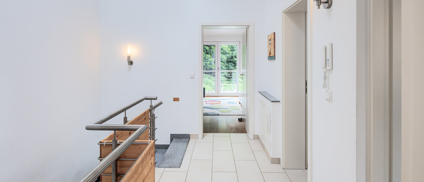 semi-detached house Wörthsee 05 hall 14511