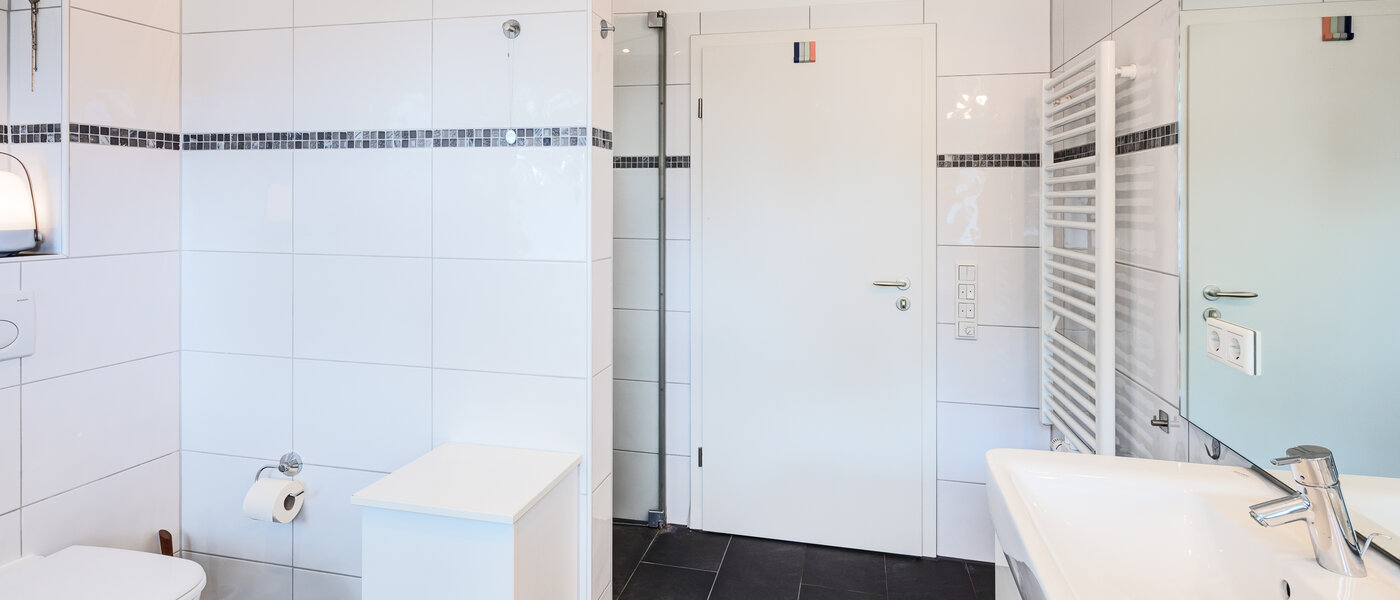 semi-detached house Wörthsee 03 1. bathroom 14511