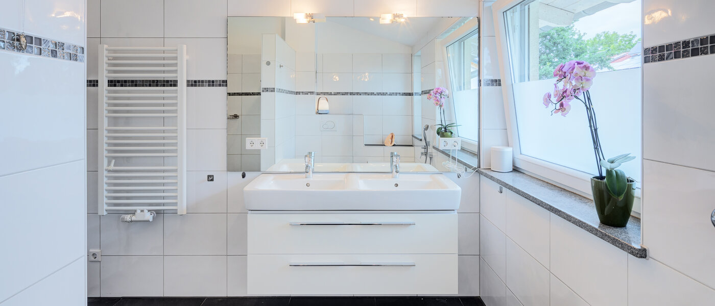 semi-detached house Wörthsee 04 1. bathroom 14511