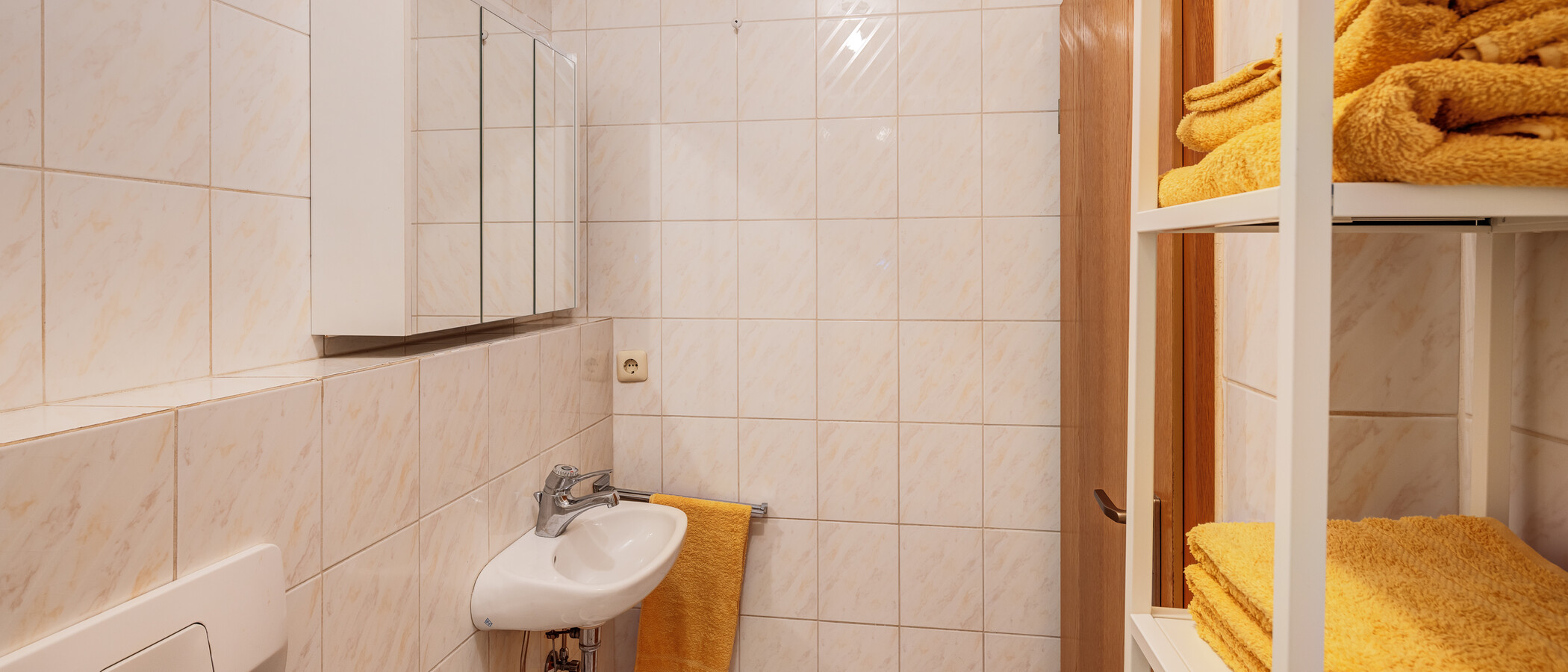 apartment München Trudering 03 bathroom 14518