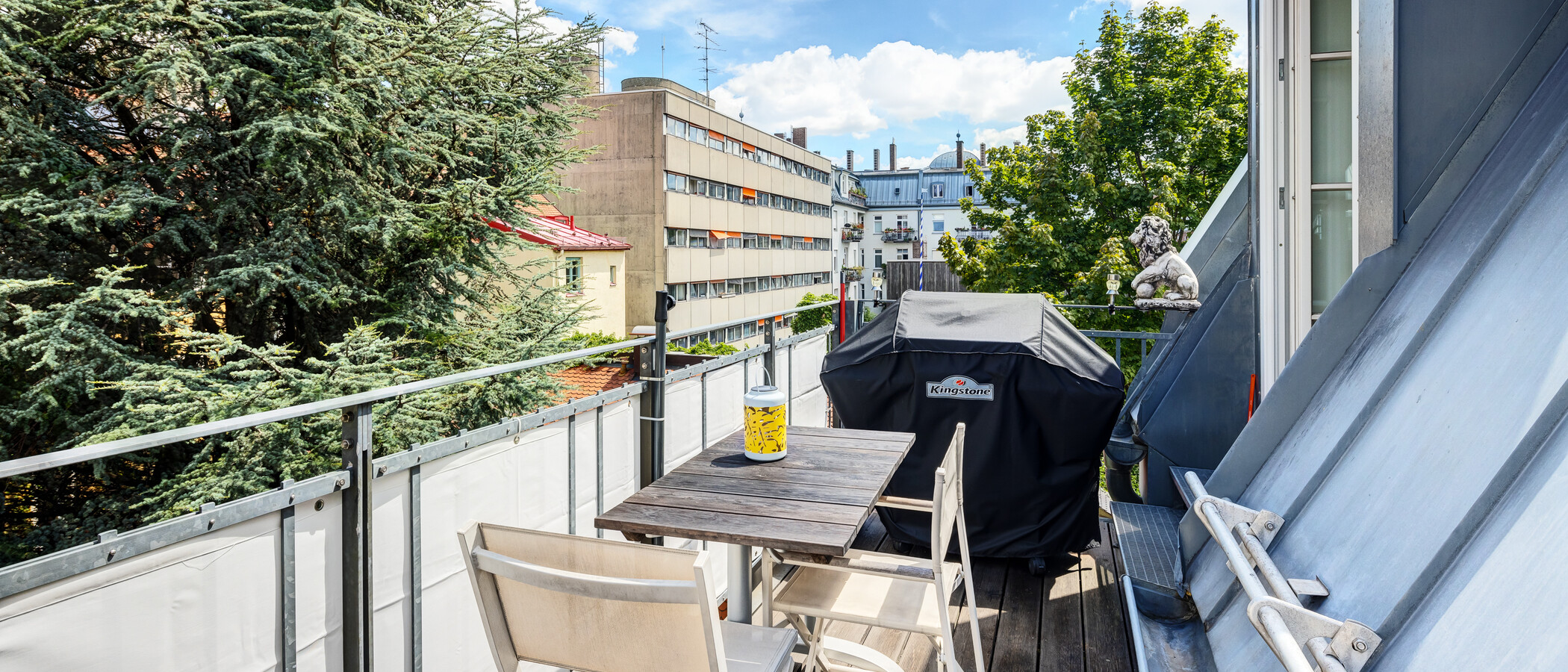 apartment München Neuhausen 01 balcony 14523