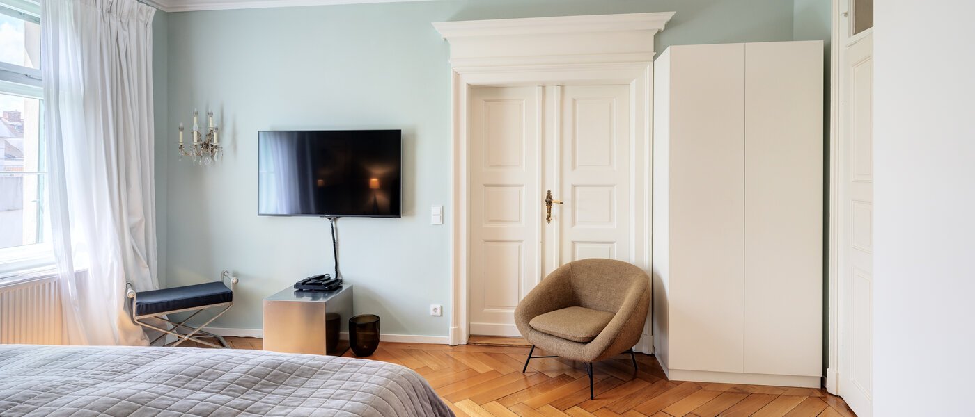 apartment München Neuhausen 04 bedroom 14528