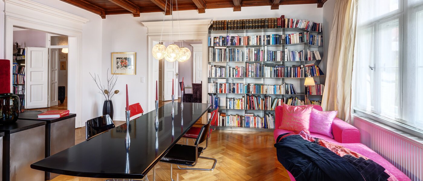 apartment München Neuhausen 05 2. living room 14528