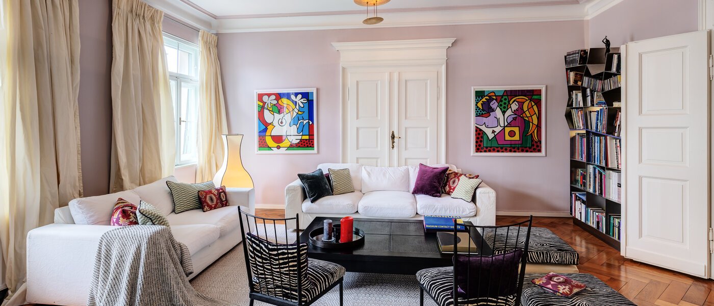 apartment München Neuhausen 02 living room 14528