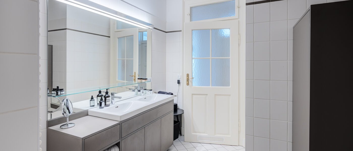 apartment München Neuhausen 04 1. bathroom 14528