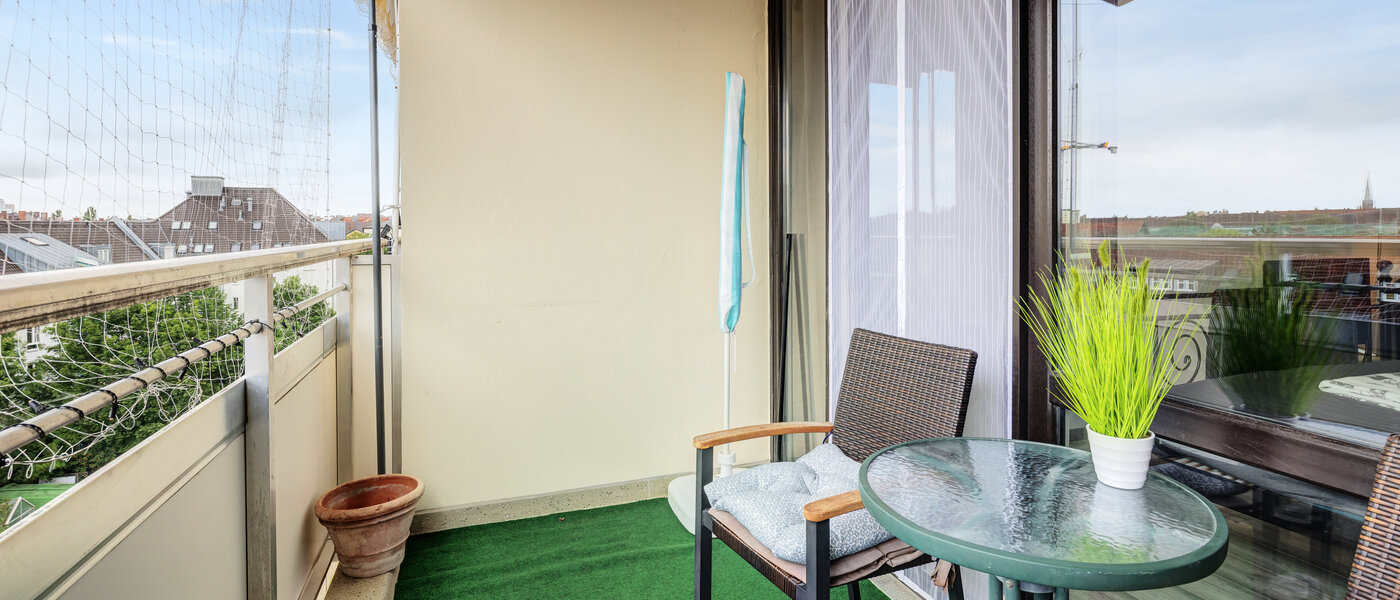 apartment München Haidhausen 01 balcony 14533