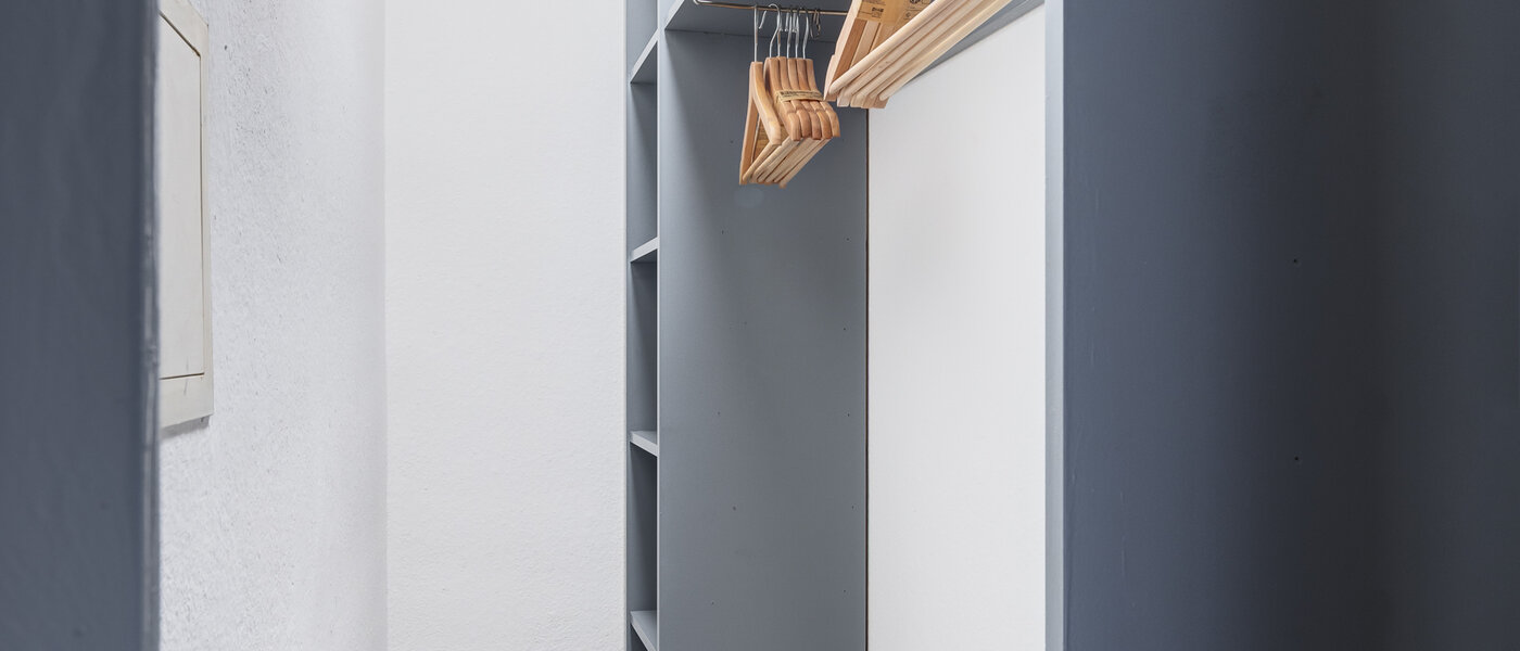 apartment München Haidhausen 01 Walk-in closet 14533