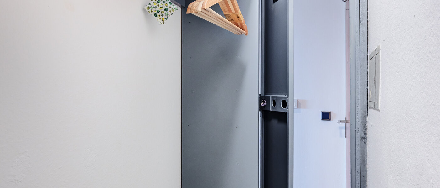 apartment München Haidhausen 02 Walk-in closet 14533