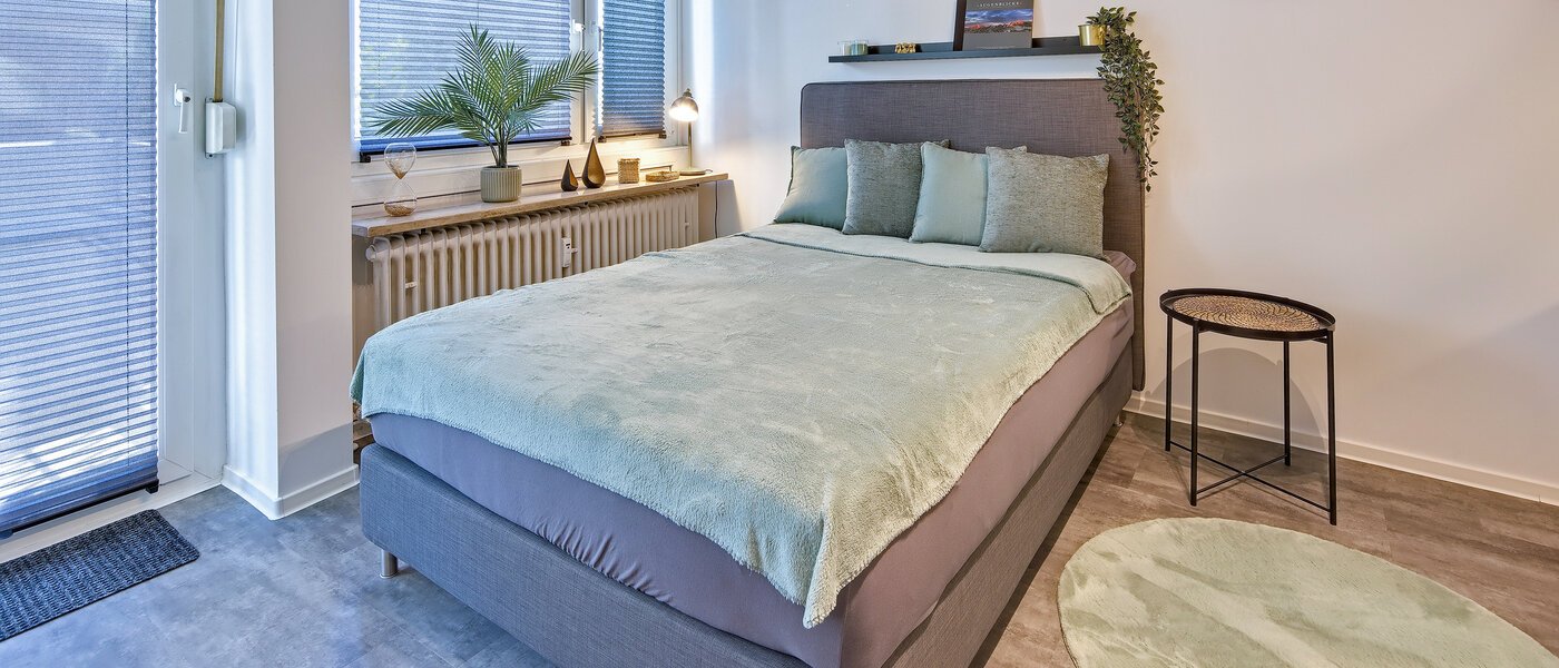 apartment München Neuhausen 01 sleeping area 14547