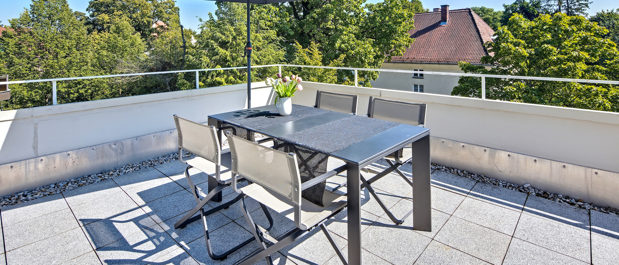 penthouse München Nymphenburg 04 roof terrace 14553