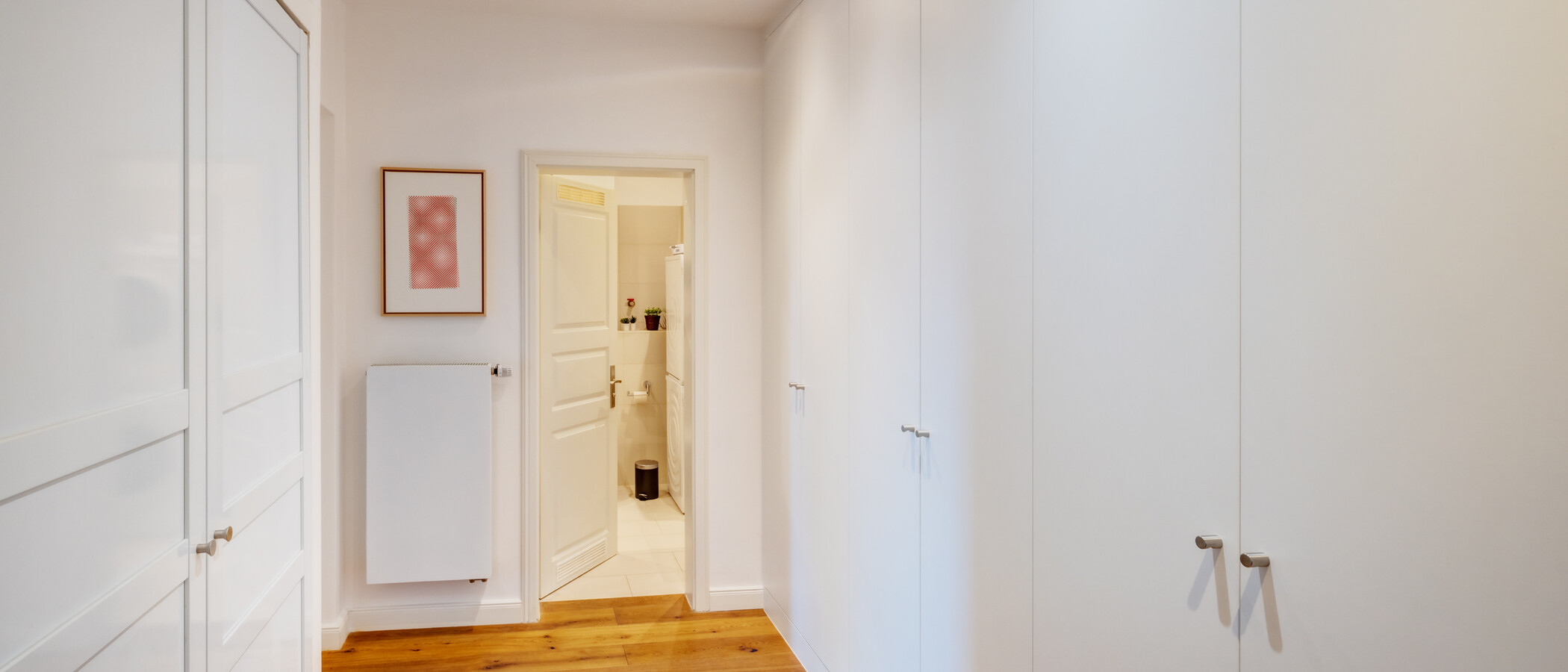 attic apartment München Neuhausen 01 hall 14555
