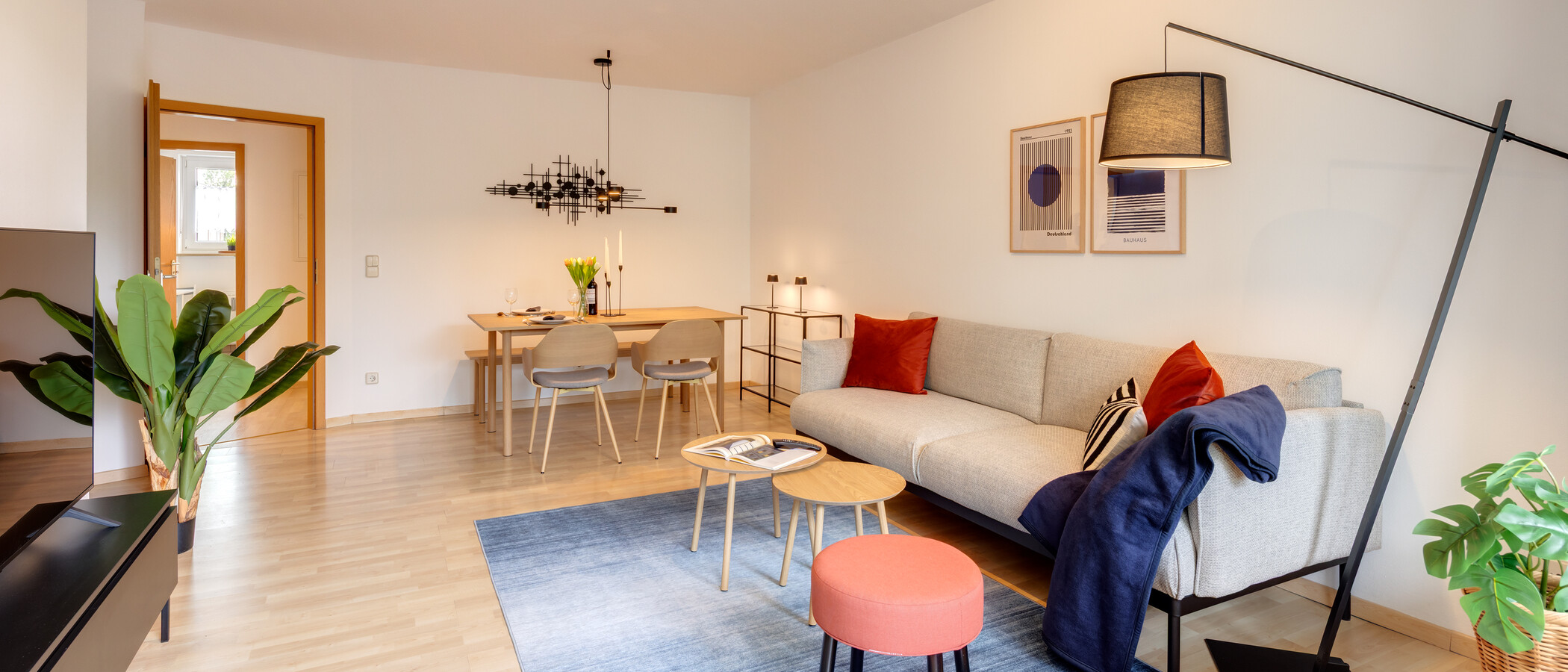 apartment München Neuperlach 03 living area 14565