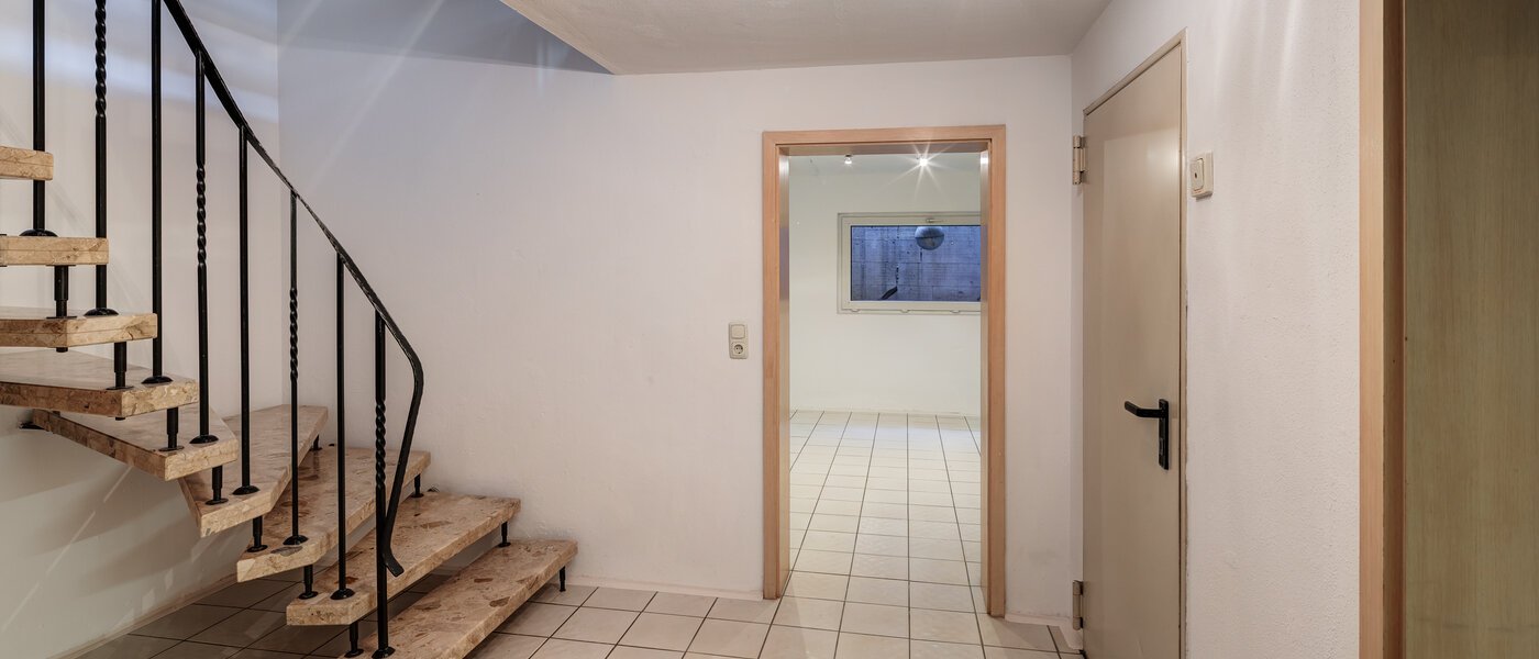 semi-detached house München Obersendling 11 hall 14567