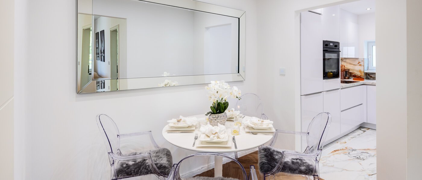 apartment München Schwabing (rechts der Leopoldstraße) 01 dining area 14569