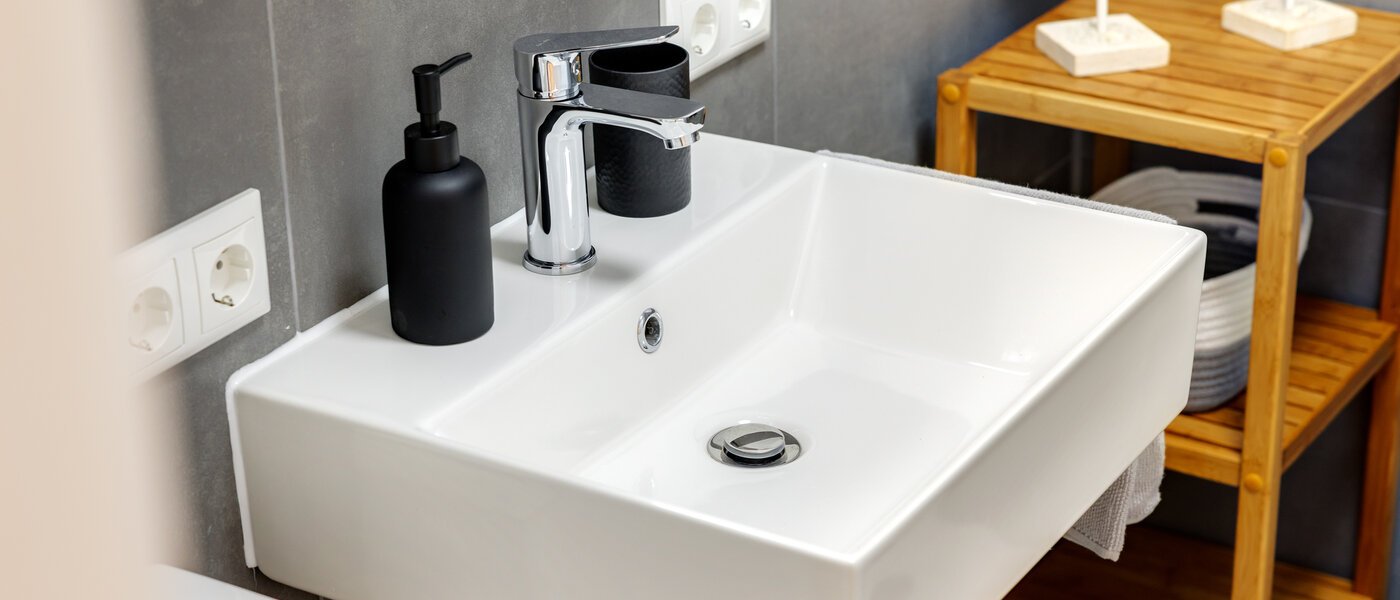 apartment München Sendling-Westpark 02 bathroom 14571