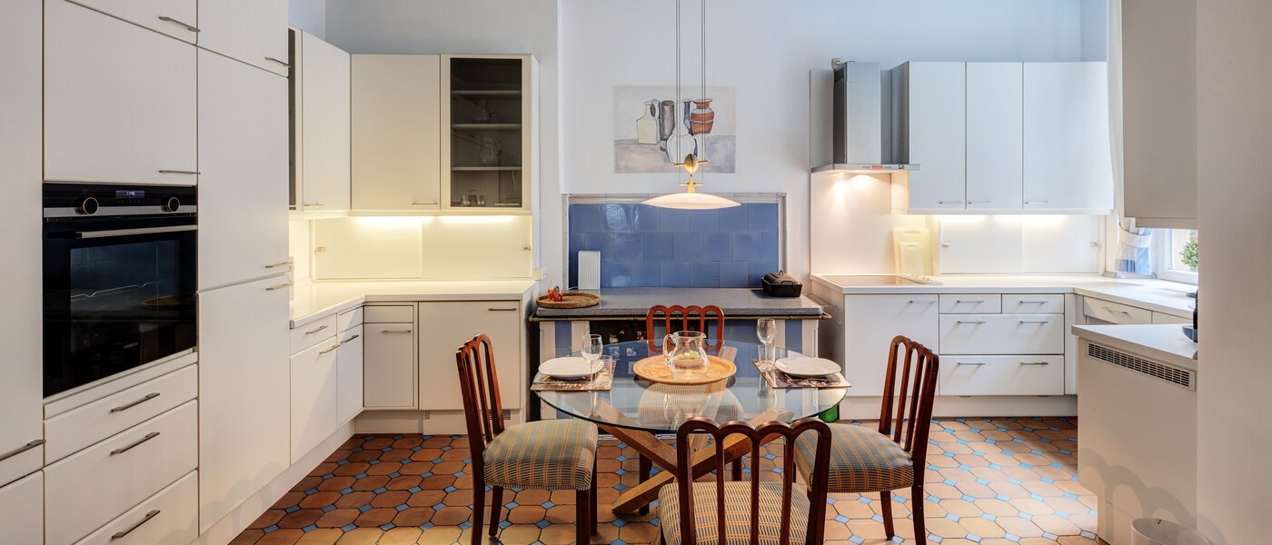 apartment München Lehel 03 kitchen 14572