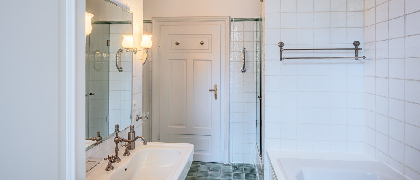 apartment München Lehel 03 1. bathroom 14572