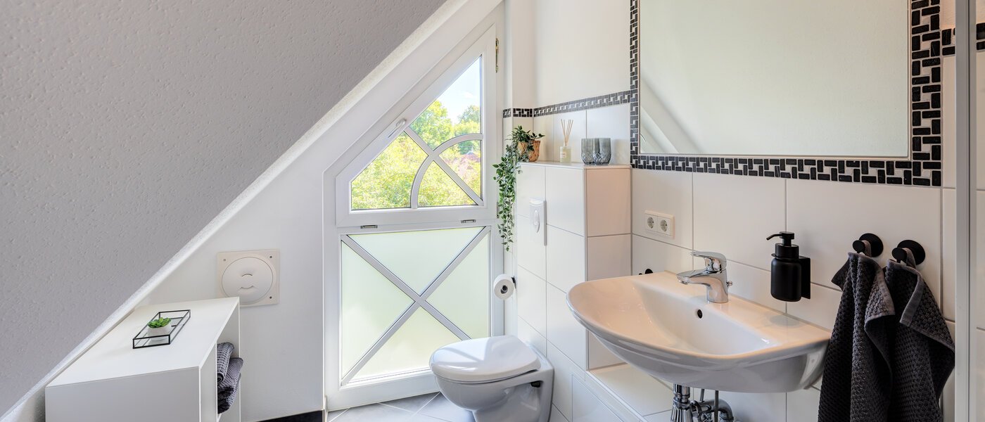 maisonette Gröbenzell 01 2. bathroom 14575