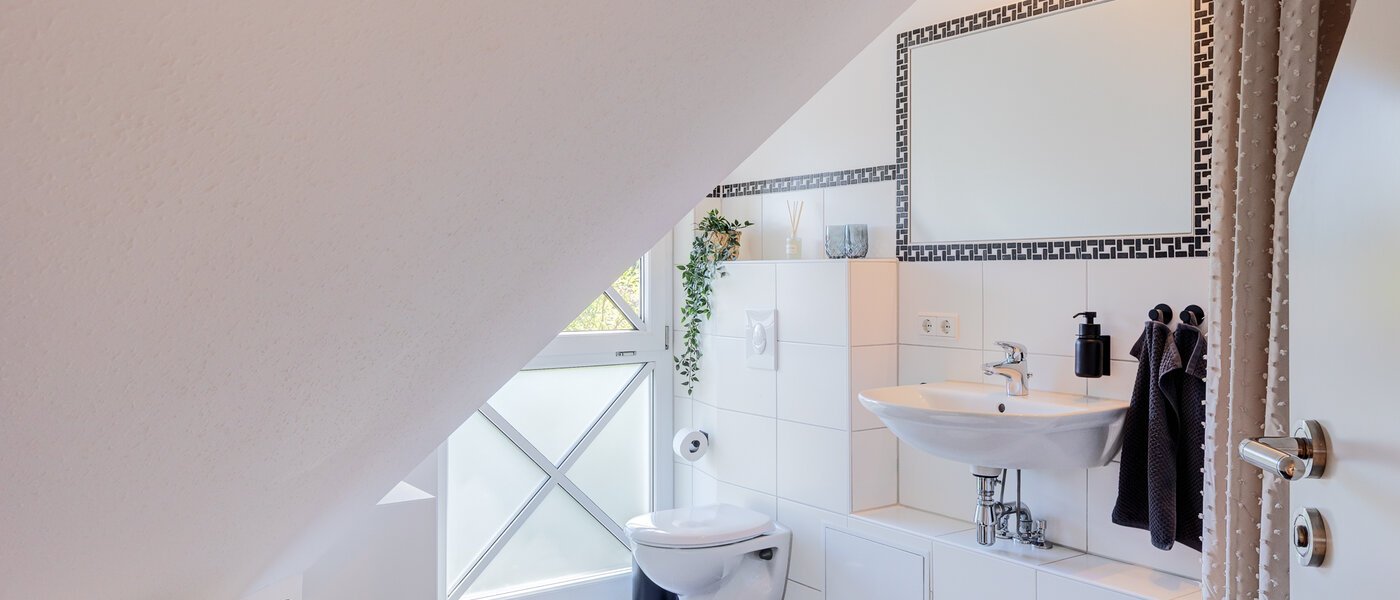 maisonette Gröbenzell 02 2. bathroom 14575