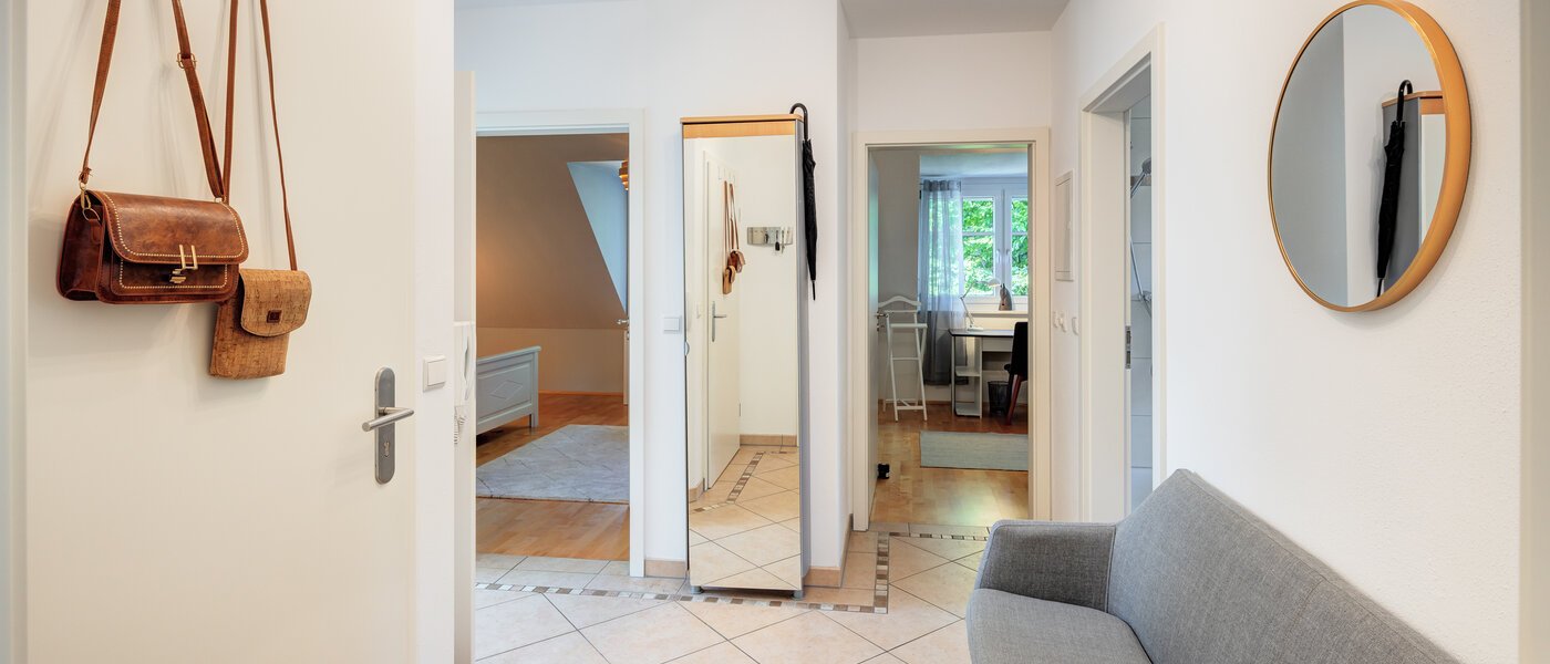 maisonette Gröbenzell 02 hall 14575