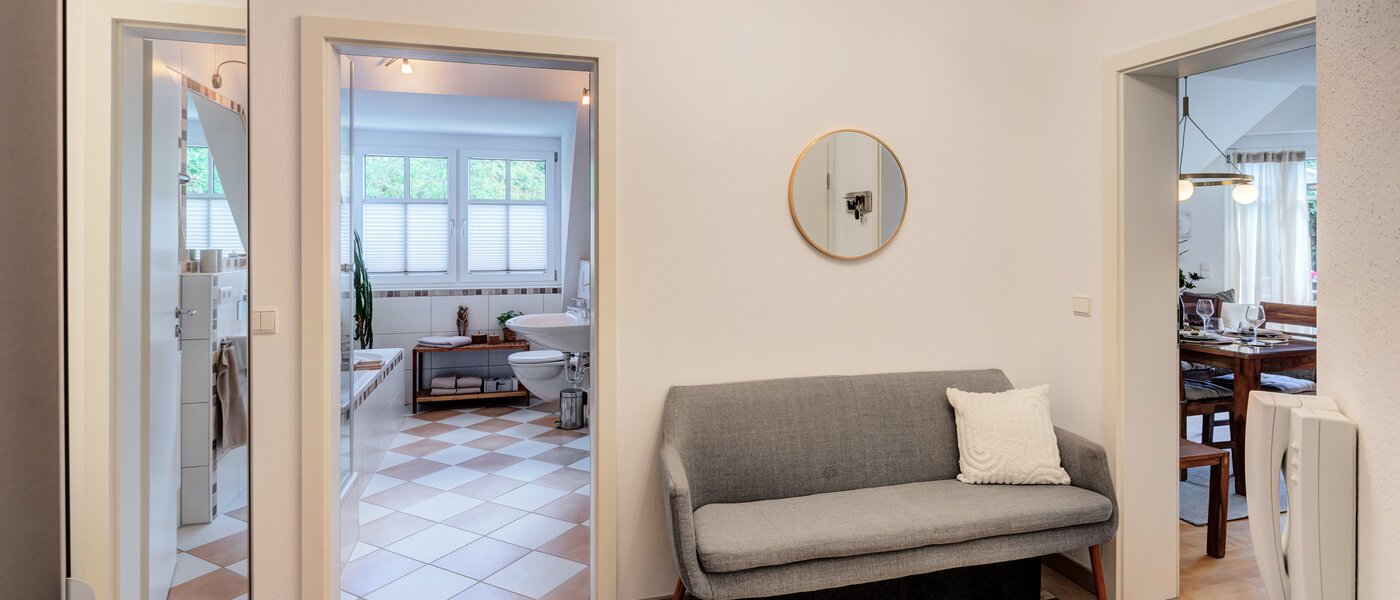 maisonette Gröbenzell 03 hall 14575