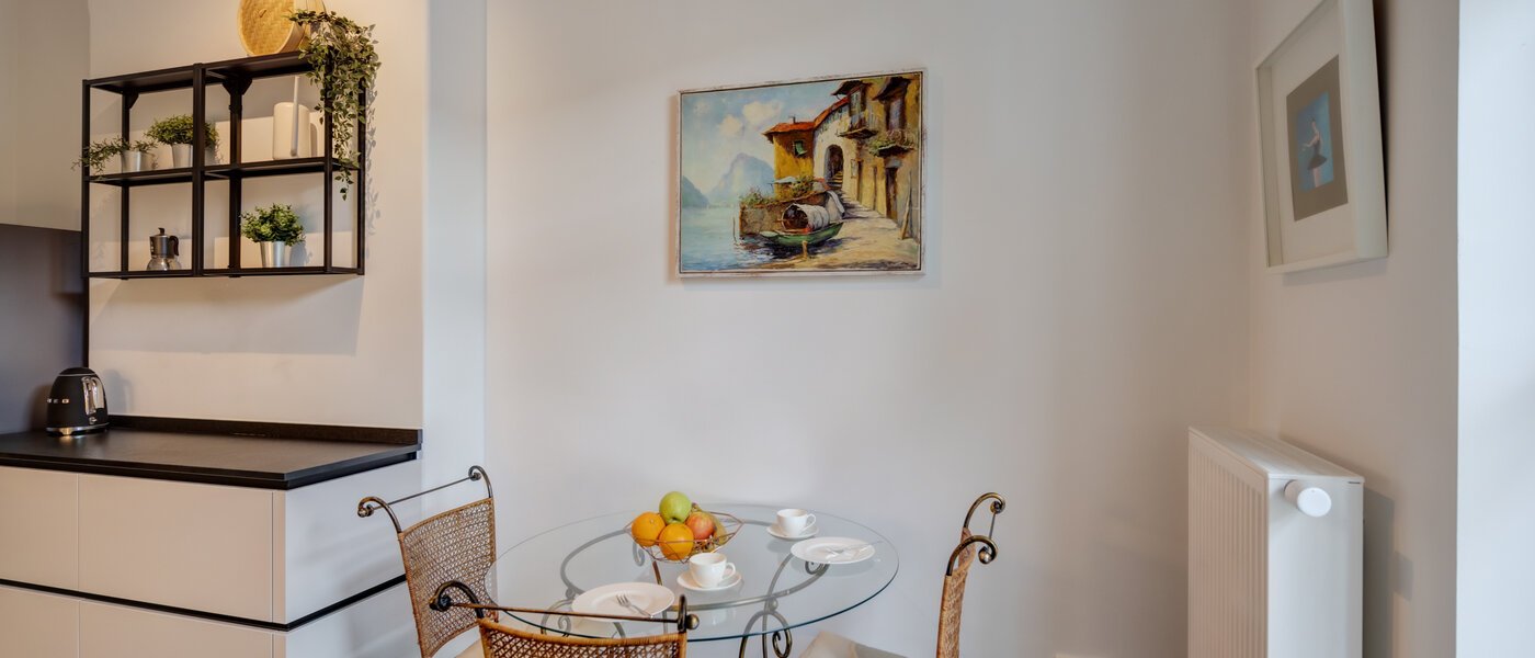 apartment München Altbogenhausen 03 kitchen 14584