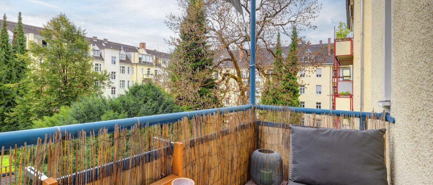 apartment München Altbogenhausen 01 balcony 14584