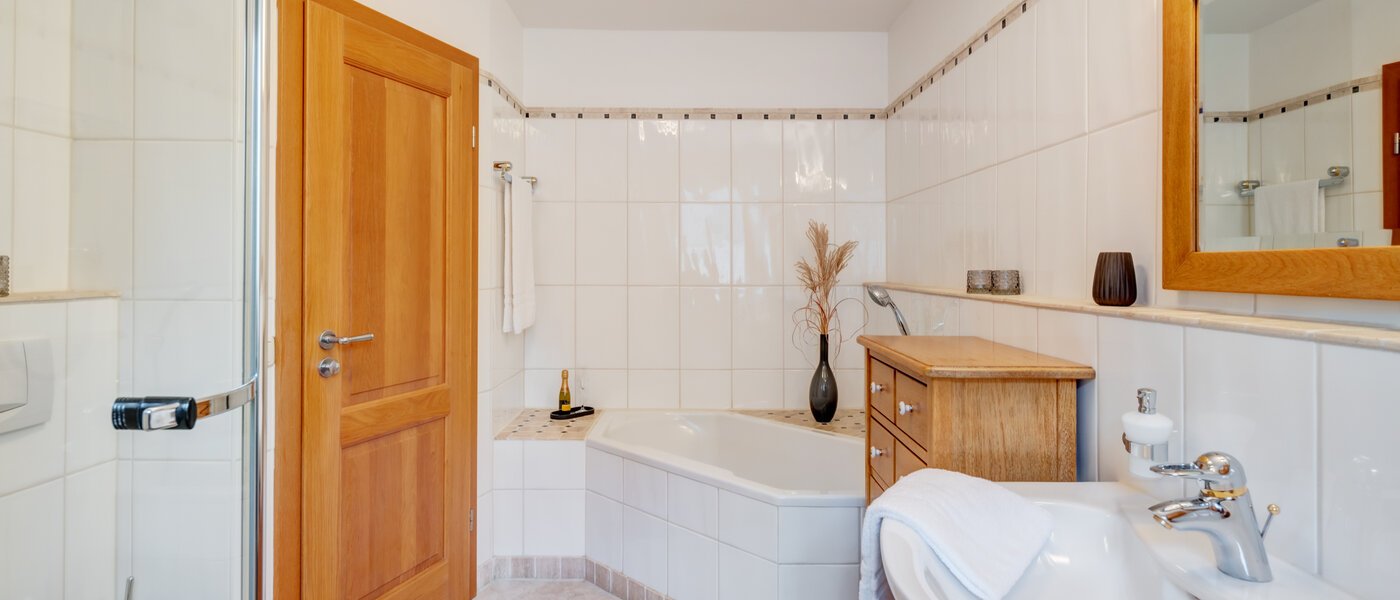 maisonette München Fasangarten 03 bathroom 14585