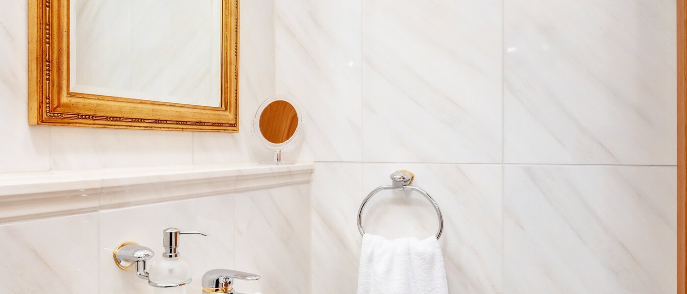 maisonette München Fasangarten 01 guest toilet 14585