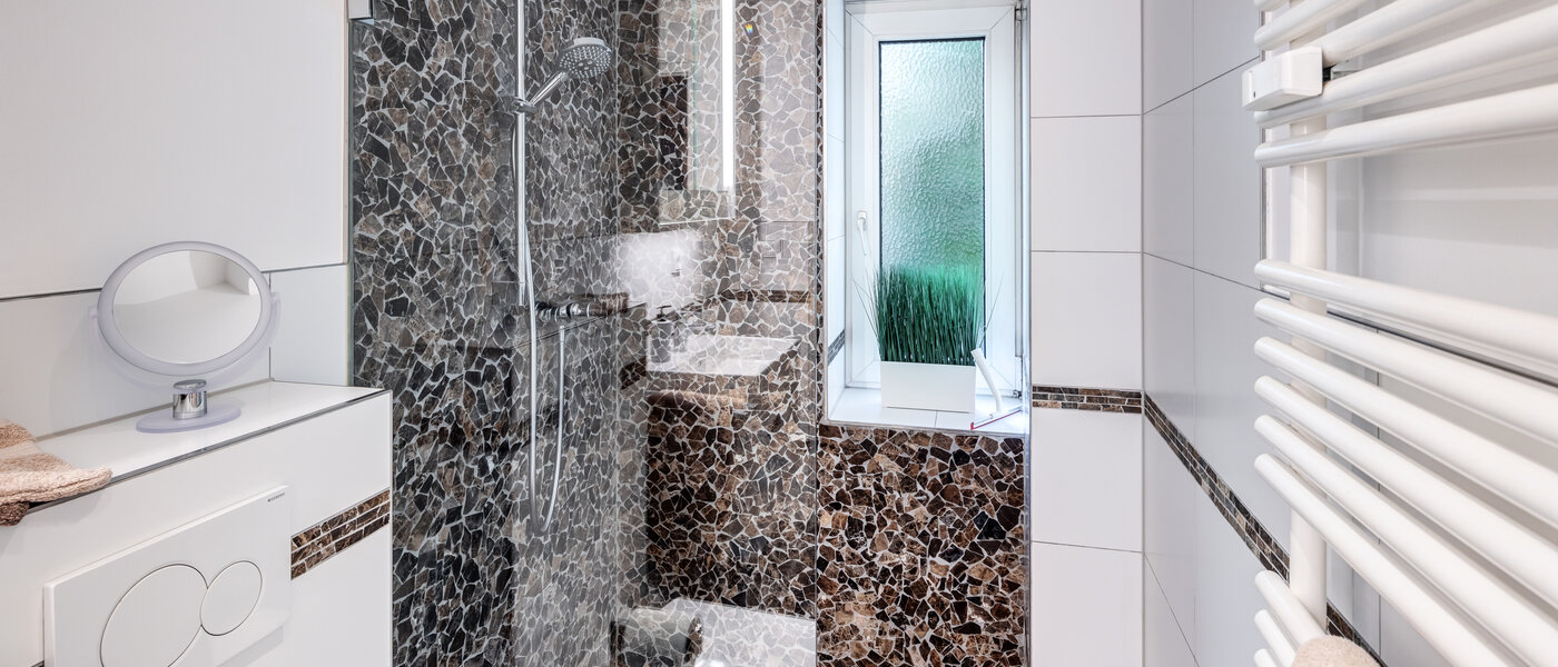 apartment München Schwabing-West 02 bathroom 14590