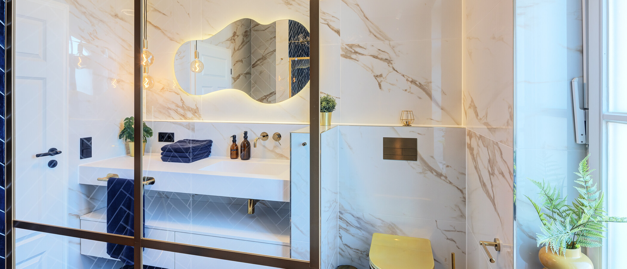 apartment München Haidhausen 01 bathroom 14591