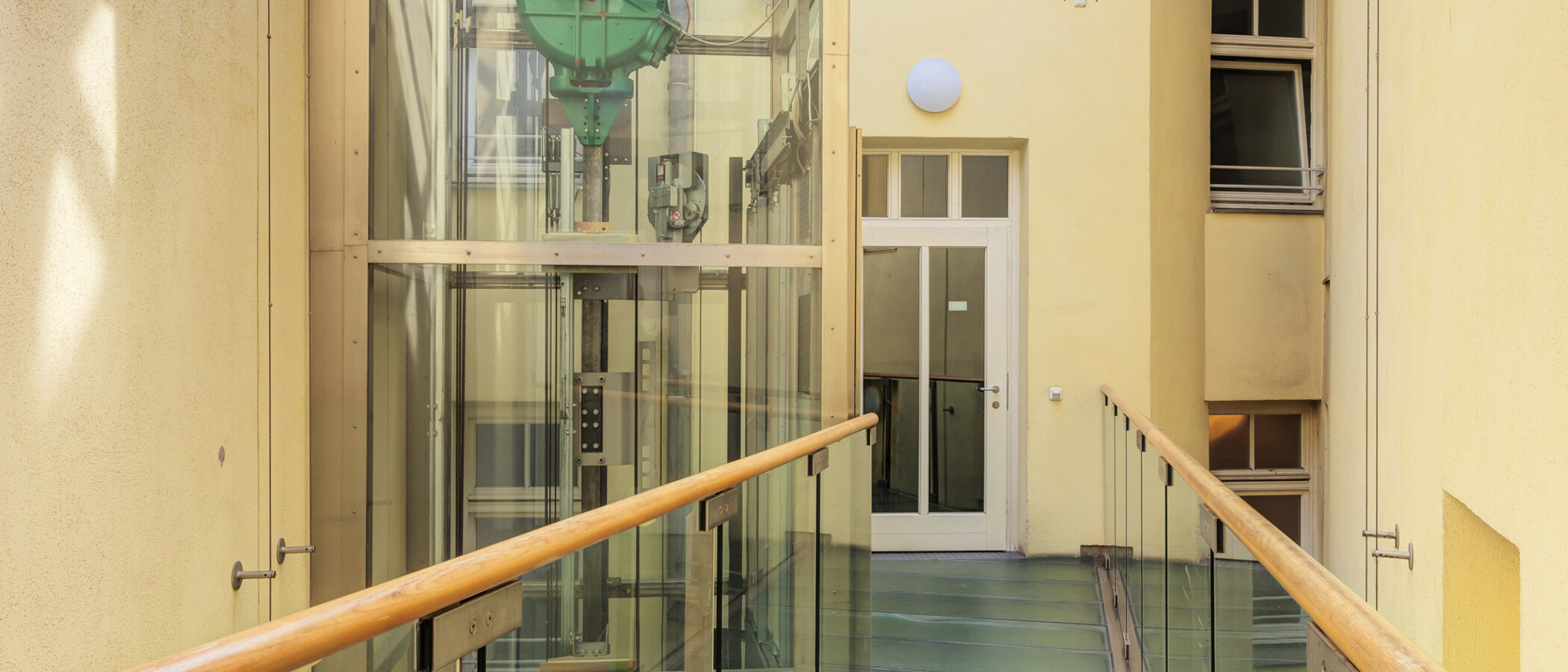 apartment München Haidhausen 01 staircase 14591