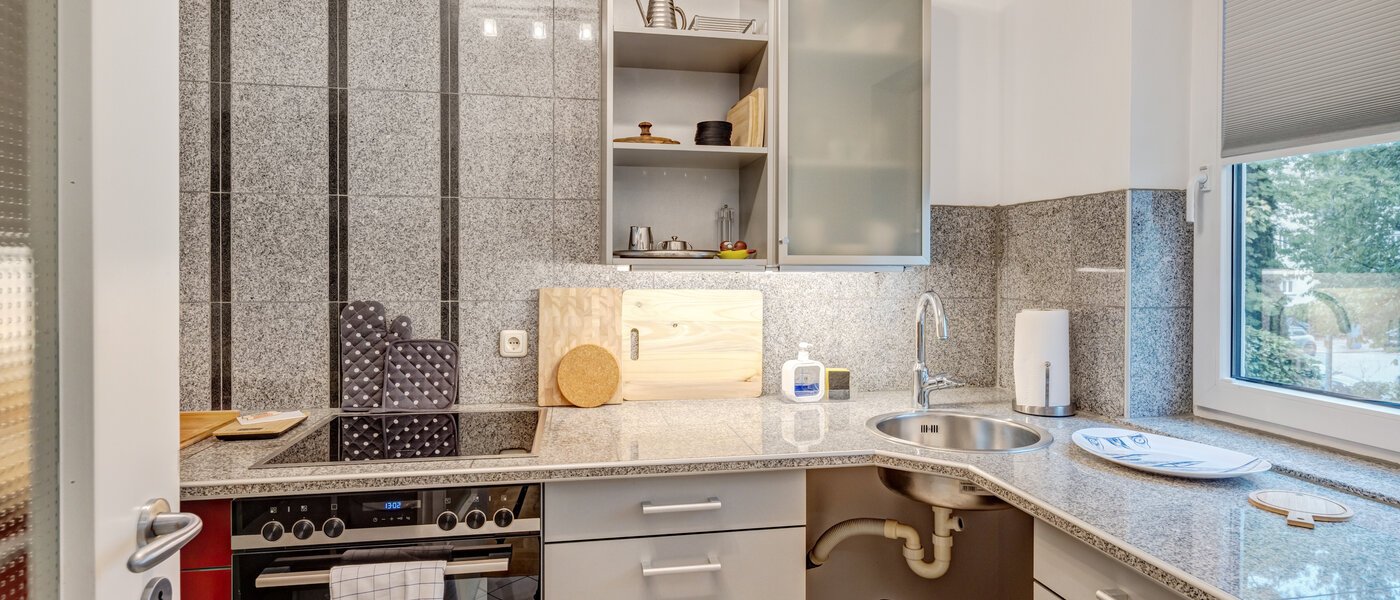 apartment München Nymphenburg 01 kitchen 14596