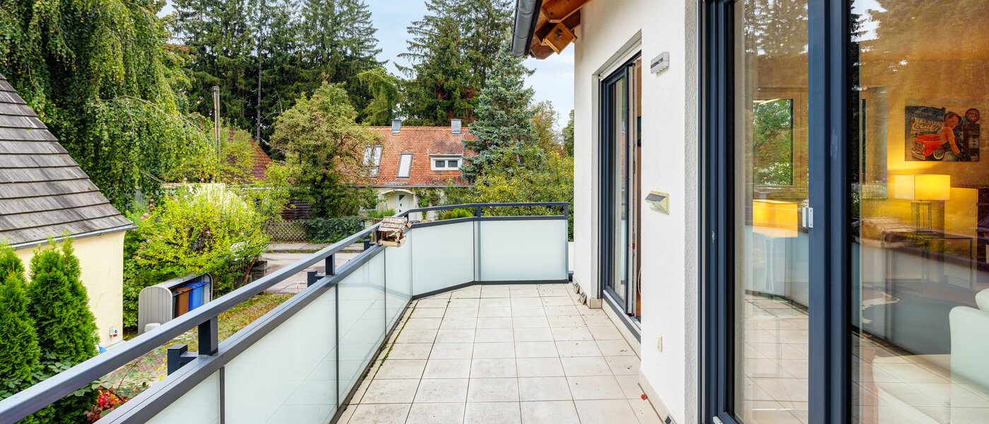 maisonette München Freimann 01 balcony 14598
