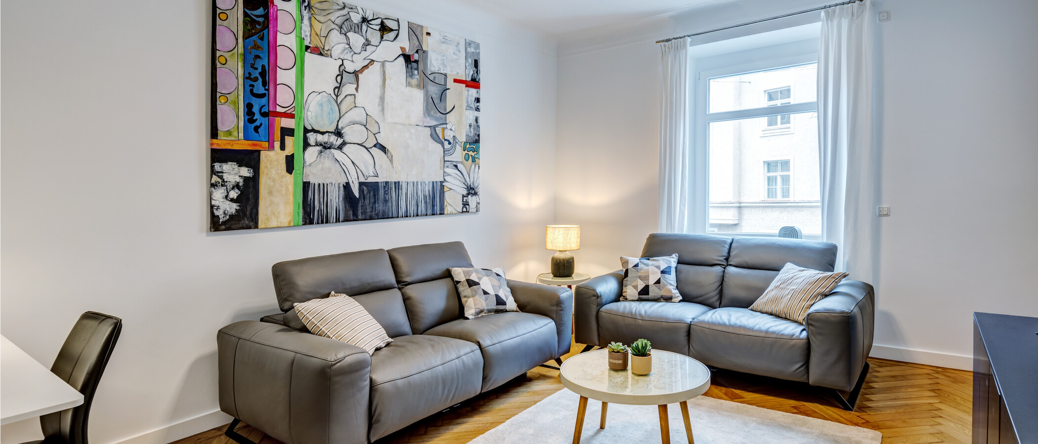 apartment München Westend 01 living area 14613