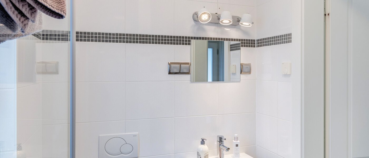 detached house Ismaning 03 2. bathroom 14615